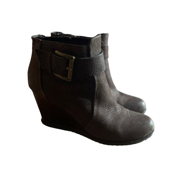 Kenneth Cole Reaction Brown Pebbled Leather Wedge Heel Ankle Boots Size 8.5 - Picture 1 of 8